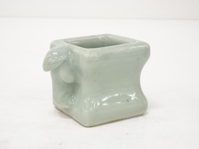 JAPANESE TEA CEREMONY / CELADON FUTA OKI(LID REST)